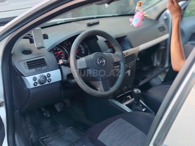 Opel Astra 2006, 255,000 km - 1.4 l - Bakı