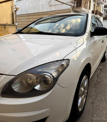Hyundai i30 2009, 331,429 km - 1.4 l - Bakı