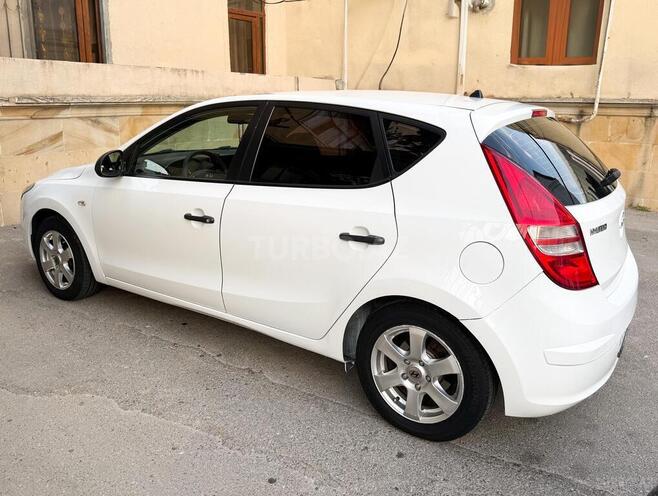 Hyundai i30 2009, 331,429 km - 1.4 l - Bakı