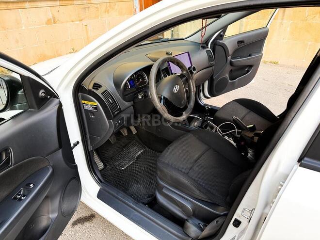 Hyundai i30 2009, 331,429 km - 1.4 l - Bakı