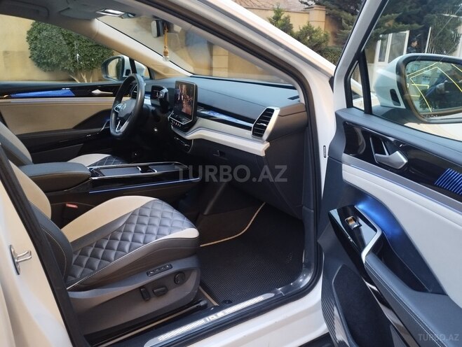 Volkswagen ID.6 Crozz 2022, 48,000 km - 0.0 l - Bakı