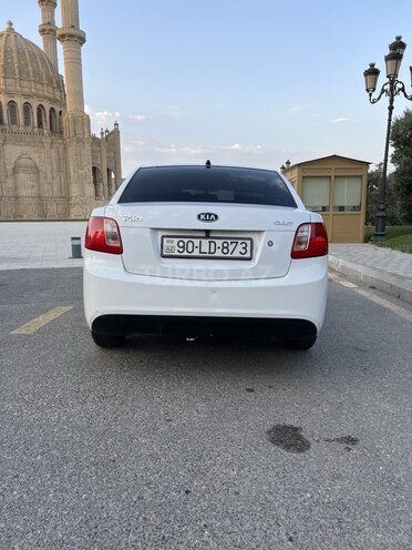 Kia Rio 2011, 198,200 km - 1.6 l - Bakı