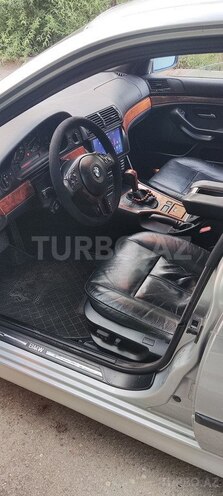 BMW 528 1998, 284,809 km - 2.8 l - Bakı