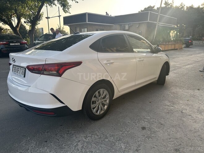 Hyundai Accent 2021, 156,000 km - 1.6 л - Bakı