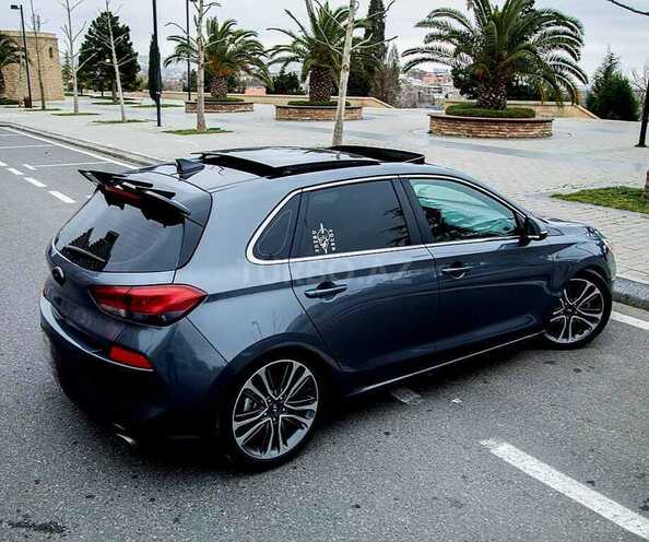 Hyundai Elantra 2017, 113,600 km - 1.6 л - Bakı
