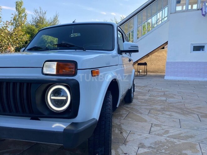 LADA (VAZ) Niva 2013, 126,000 km - 1.7 л - Xudat