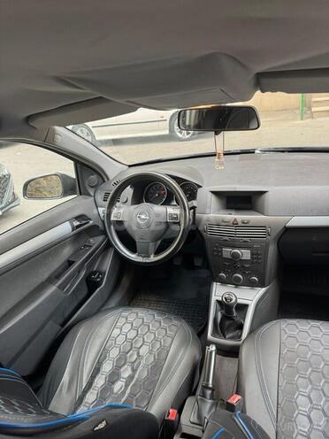 Opel Astra 2005, 199,950 km - 1.4 l - Bakı