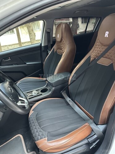Kia Sportage 2010, 219,015 km - 2.0 l - Bakı