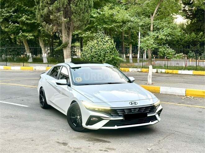 Hyundai Elantra 2024, 19,000 km - 1.5 l - Bakı
