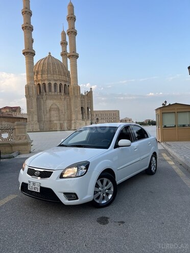 Kia Rio 2011, 198,200 km - 1.6 l - Bakı