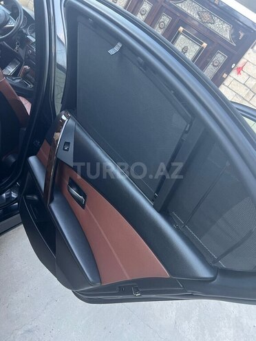 BMW 530 2005, 358,960 km - 3.0 l - Sabirabad
