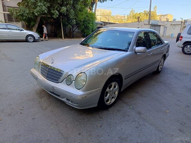 Mercedes E 240 2001, 230,273 km - 2.6 l - Bakı