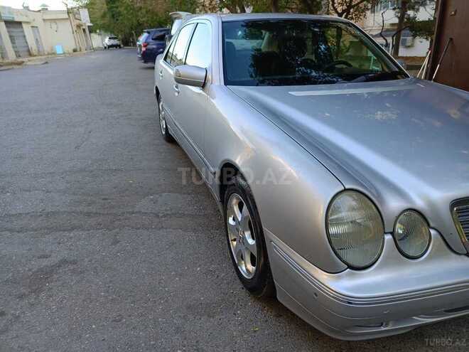 Mercedes E 240 2001, 230,273 km - 2.6 l - Bakı