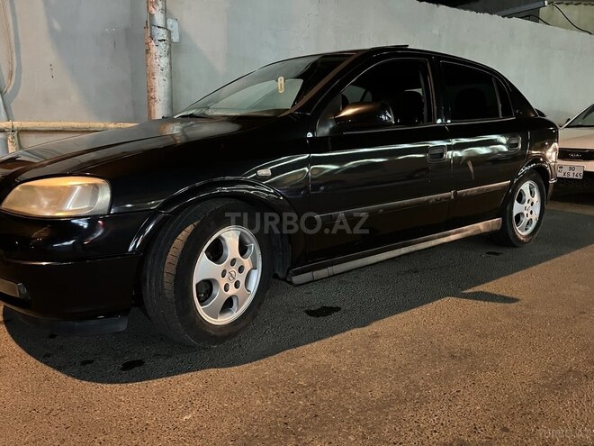 Opel Astra 2000, 318,000 km - 2.0 l - Bakı