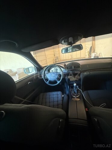 Mercedes E 220 d 2002, 378,000 km - 2.2 л - Bakı