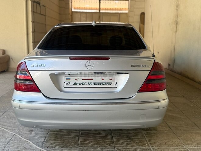 Mercedes E 220 d 2002, 378,000 km - 2.2 л - Bakı