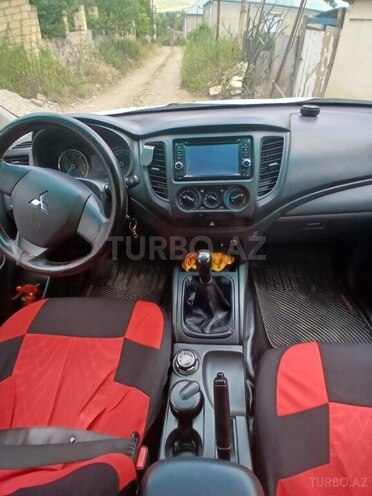 Mitsubishi L200 2021, 128,000 km - 2.4 l - Gədəbəy
