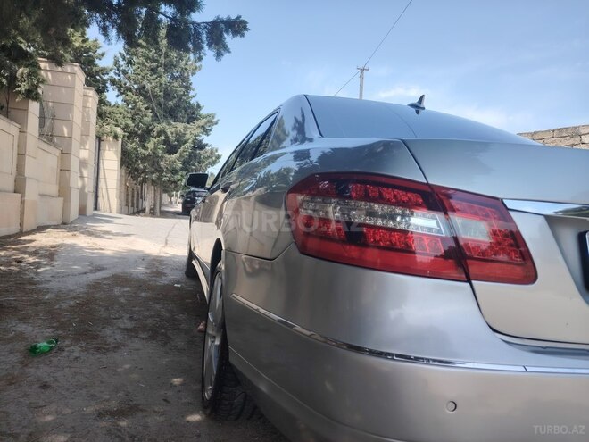 Mercedes E 350 2009, 232,600 km - 3.5 l - Bakı