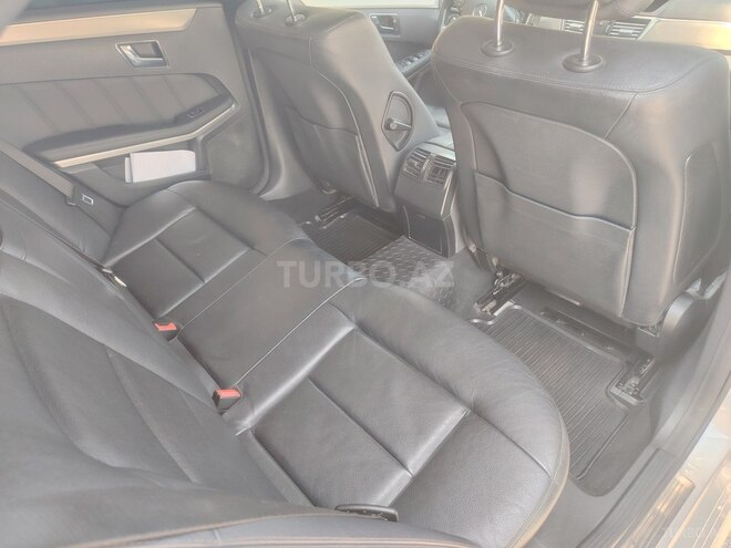 Mercedes E 350 2009, 232,600 km - 3.5 l - Bakı