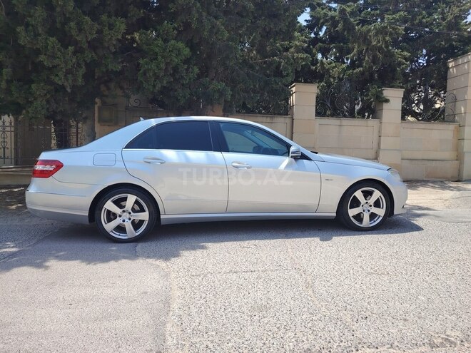 Mercedes E 350 2009, 232,600 km - 3.5 l - Bakı