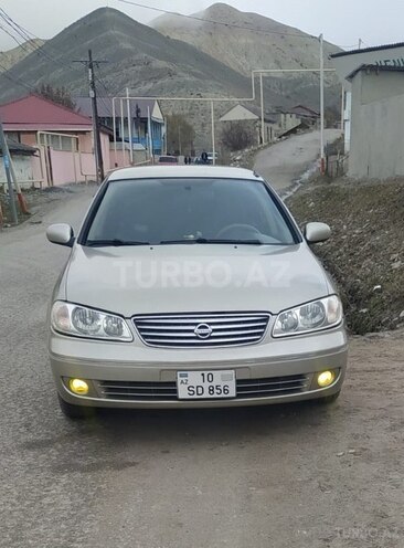 Nissan Sunny 2006, 300,000 km - 1.6 l - Quba
