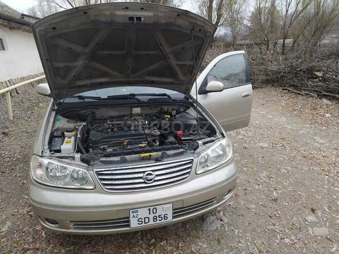 Nissan Sunny 2006, 300,000 km - 1.6 l - Quba