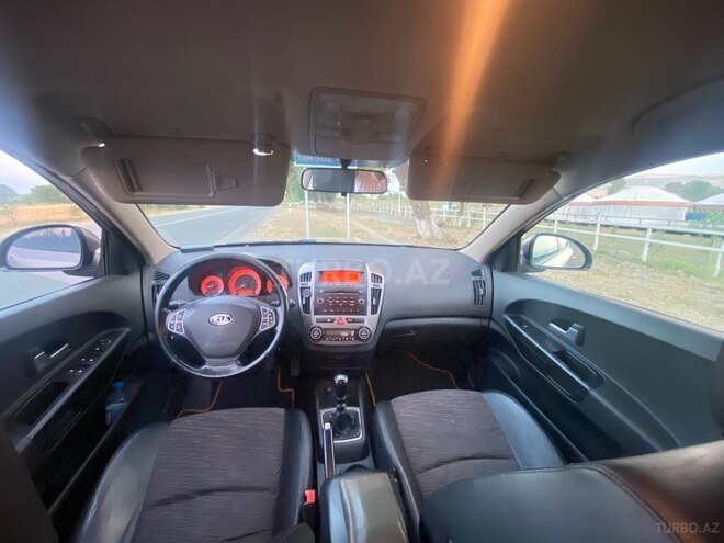 Kia Ceed 2006, 296,180 km - 1.4 l - Oğuz