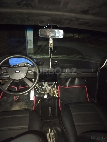 LADA (VAZ) 2106 2004, 91,991 km - 1.6 l - Salyan