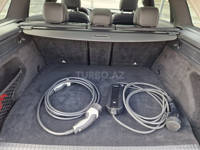 Mercedes GLC 300 e 4MATIC 2020, 115,000 km - 2.0 l - Bakı
