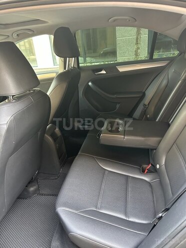 Volkswagen Jetta 2016, 165,000 km - 1.4 л - Bakı