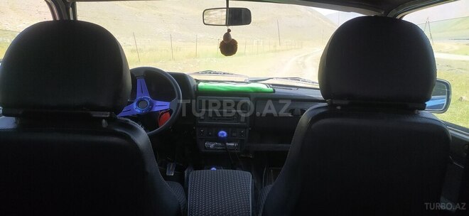 LADA (VAZ) Niva 2015, 138,000 km - 1.7 l - Quba