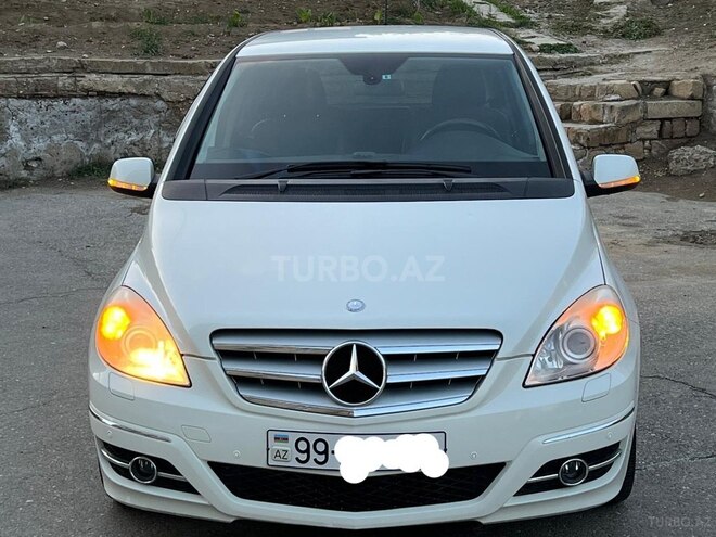 Mercedes B 180 2011, 114,000 km - 1.7 l - Sumqayıt