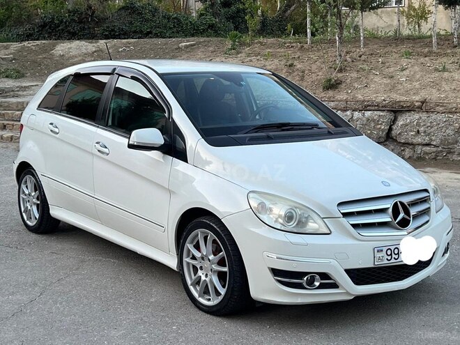 Mercedes B 180 2011, 114,000 km - 1.7 l - Sumqayıt