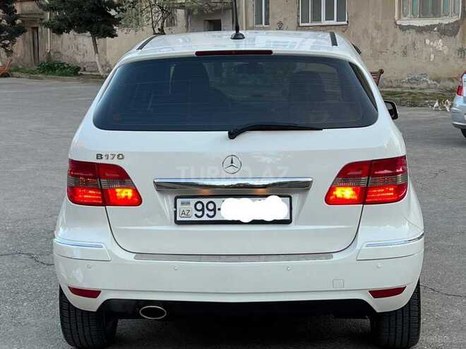 Mercedes B 180 2011, 114,000 km - 1.7 l - Sumqayıt