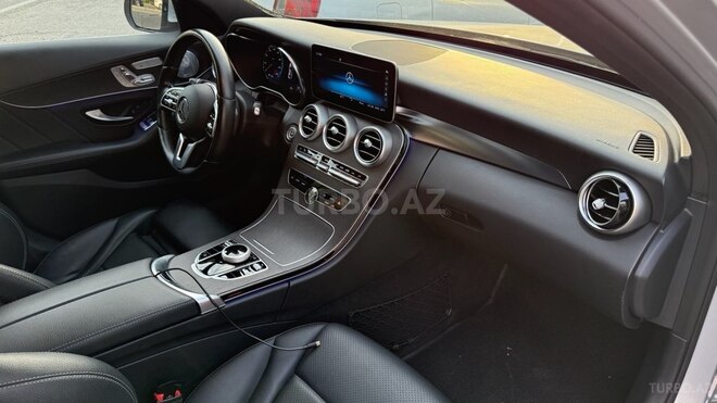 Mercedes C 300 4MATIC 2021, 88,000 km - 2.0 l - Bakı