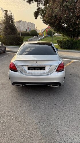 Mercedes C 300 4MATIC 2021, 88,000 km - 2.0 l - Bakı