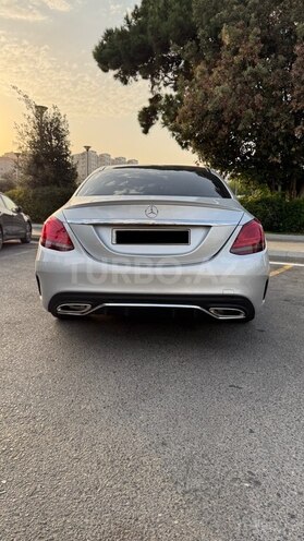 Mercedes C 300 4MATIC 2021, 88,000 km - 2.0 l - Bakı