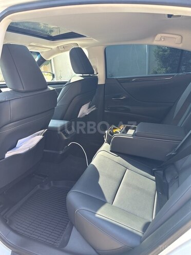 Lexus ES 200 2022, 9,000 km - 2.0 l - Bakı