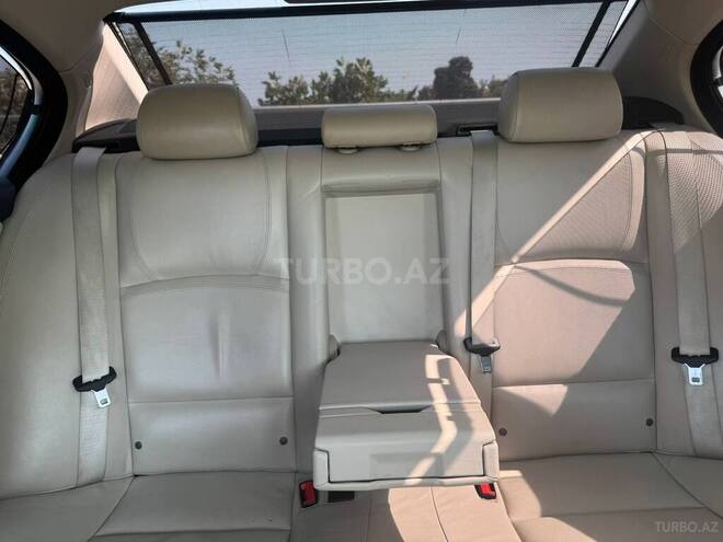 BMW 528 2012, 269,000 km - 2.0 l - Bakı