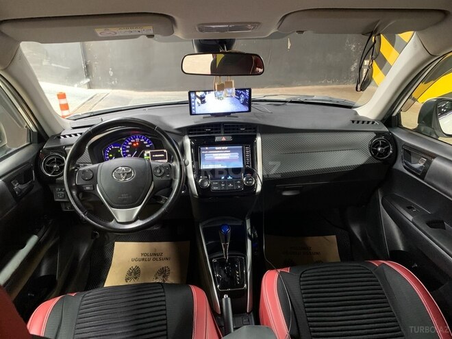 Toyota Corolla Fielder 2019, 90,000 km - 1.5 л - Bakı