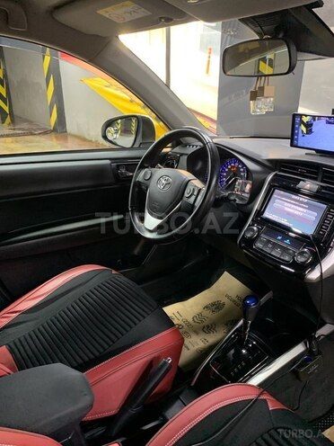 Toyota Corolla Fielder 2019, 90,000 km - 1.5 л - Bakı