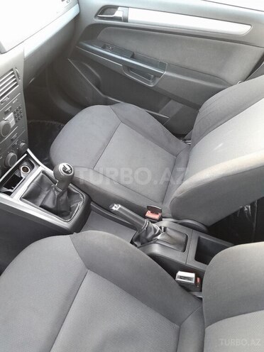 Opel Astra 2006, 299,322 km - 1.4 l - Qobustan