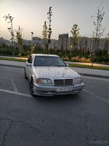 Mercedes C 220 d 1999, 480,000 km - 2.2 l - Bakı