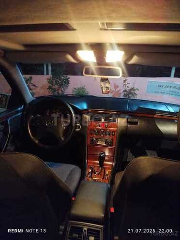 Mercedes E 240 1999, 180,000 km - 2.4 l - Beyləqan