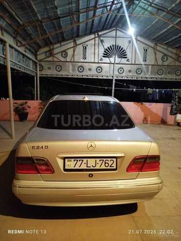 Mercedes E 240 1999, 180,000 km - 2.4 l - Beyləqan