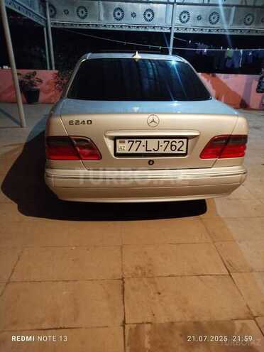 Mercedes E 240 1999, 180,000 km - 2.4 l - Beyləqan