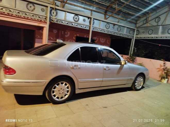 Mercedes E 240 1999, 180,000 km - 2.4 l - Beyləqan