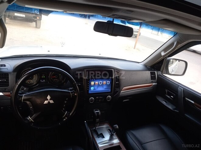 Mitsubishi Pajero 2007, 209,000 km - 3.0 l - Bakı