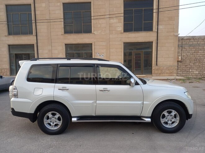 Mitsubishi Pajero 2007, 209,000 km - 3.0 l - Bakı