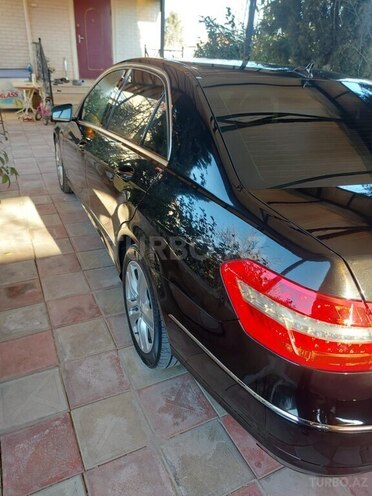 Mercedes E 250 2009, 320,000 km - 2.5 l - Bakı
